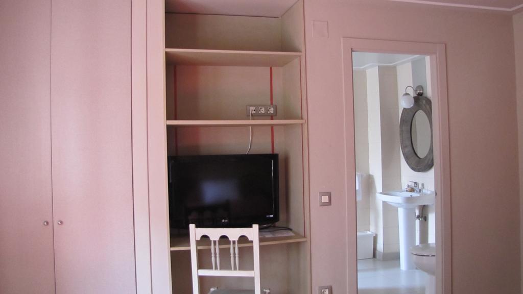 Hotel Migal Кю Екстериор снимка